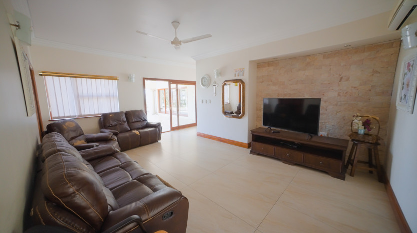 Multi-Family Home Umhlanga Rocks Property Images