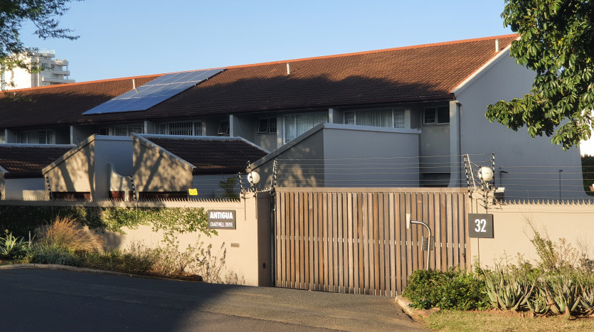 Luxurious 3 Storey Townhouse with Stunning Sea Views in Prime Umhlanga Rocks Property Lead Image