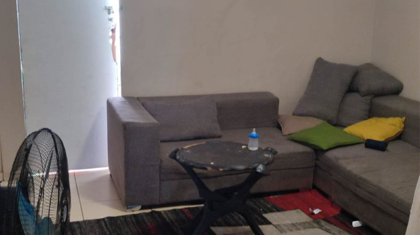 Affordable 1 Bedroom Flat in Durban Property Images