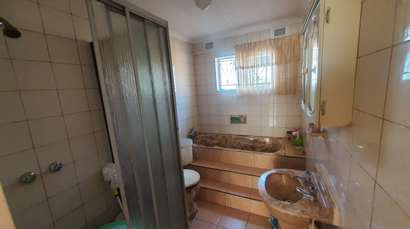 Spacious Family Home, Pietermaritzburg Property Images