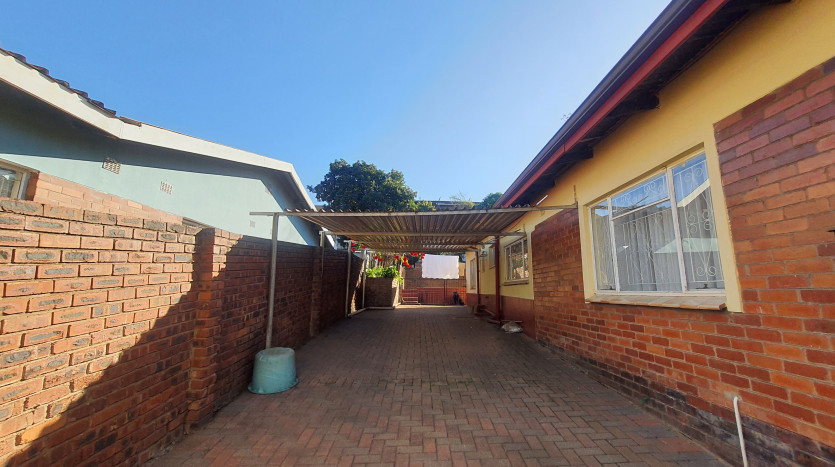 Spacious Family Home, Pietermaritzburg Property Images