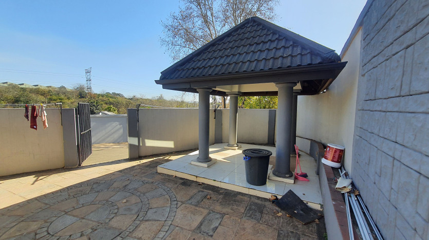 Three Unit Investment Home, Pietermaritzburg Property Images