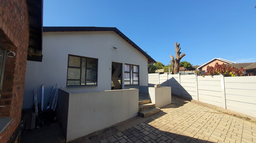 Three Unit Investment Home, Pietermaritzburg Property Images