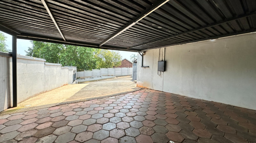 Three Unit Investment Home, Pietermaritzburg Property Images