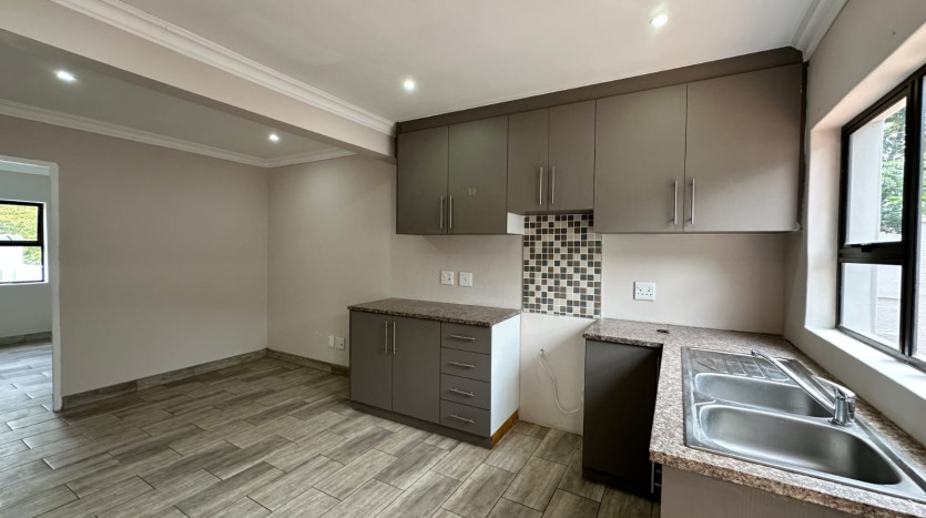 Three Unit Investment Home, Pietermaritzburg Property Images