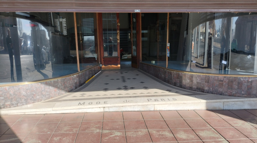 Prominent Retail Building Bethlehem Free State Property Images