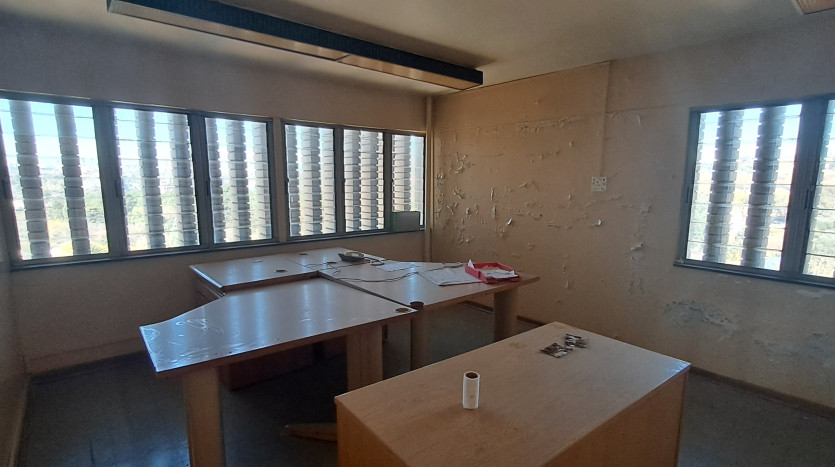 TELKOM PORTFOLIO: Multi-level Block Property Images