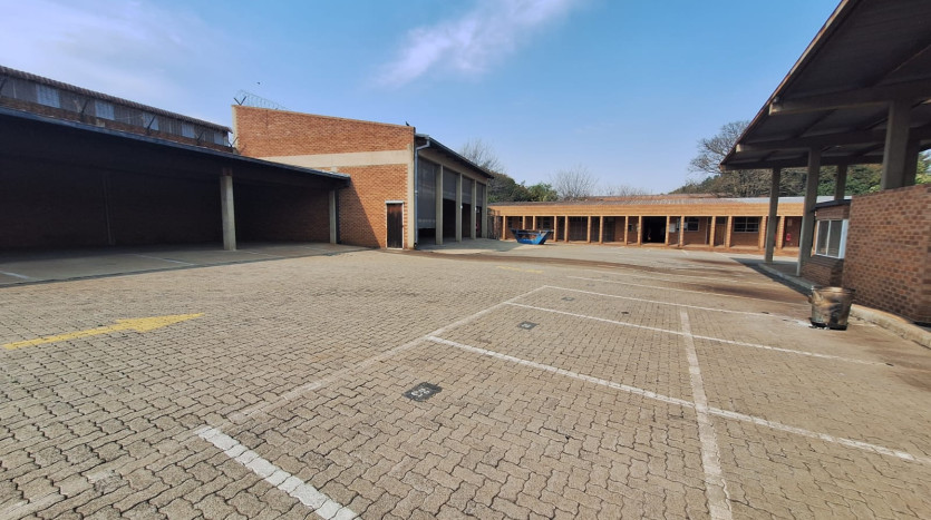 TELKOM PORTFOLIO: Previous Service and Maintenance Yard in Germiston, Johannesburg Property Images
