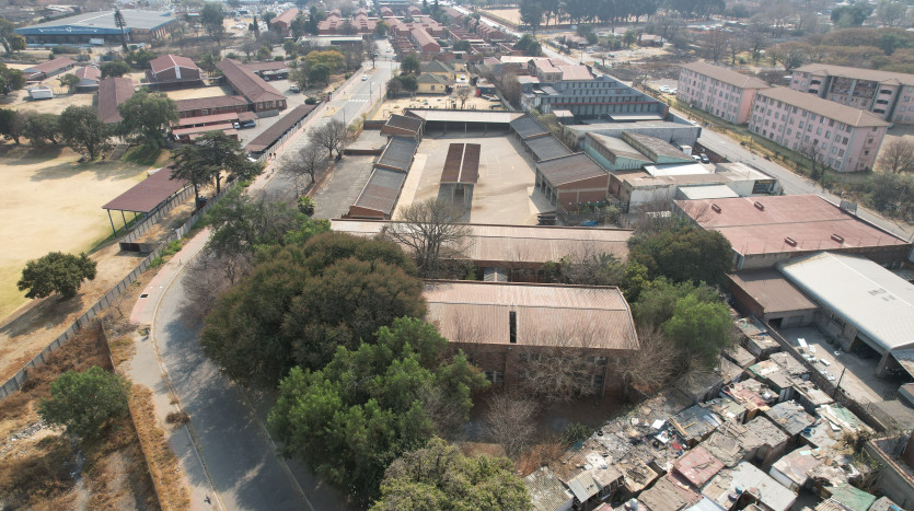 TELKOM PORTFOLIO: Previous Service and Maintenance Yard in Germiston, Johannesburg Property Images