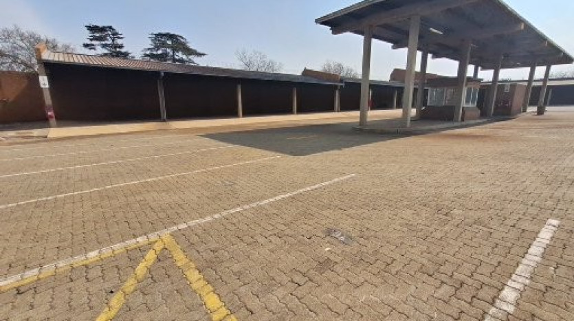TELKOM PORTFOLIO: Previous Service and Maintenance Yard in Germiston, Johannesburg Property Images