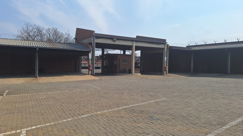 TELKOM PORTFOLIO: Previous Service and Maintenance Yard in Germiston, Johannesburg Property Images