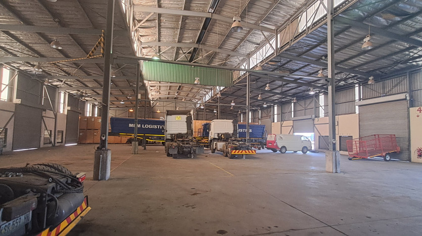 TELKOM PORTFOLIO: Huge Track of Land for Logistics or Development between Johannesburg and Pretoria Property Images
