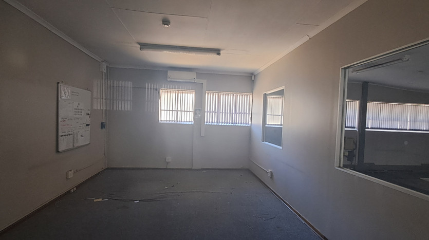 TELKOM PORTFOLIO: Prestigious Land Parcel for Redevelopment, Blackheath, Johannesburg Property Images