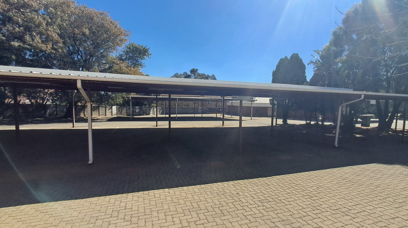 TELKOM PORTFOLIO: Prestigious Land Parcel for Redevelopment, Blackheath, Johannesburg Property Images
