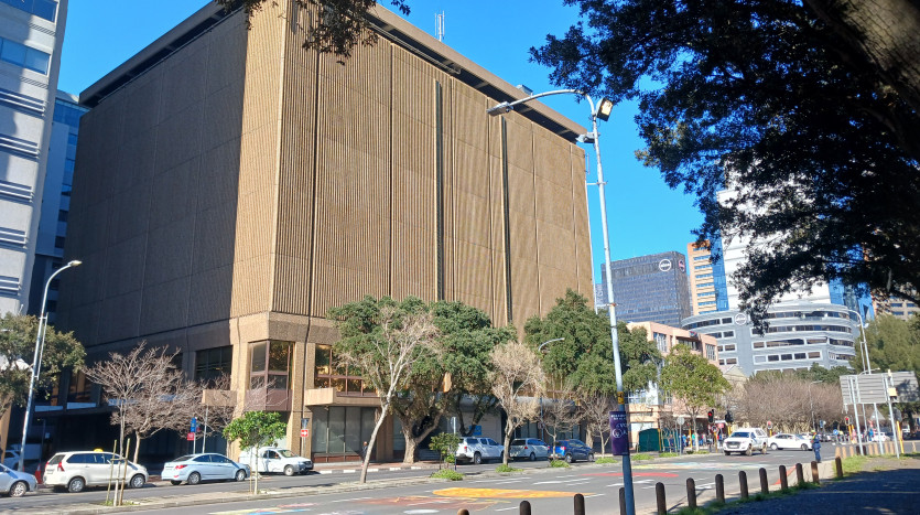 TELKOM PORTFOLIO: Commercial Building, Central Cape Town Property Images