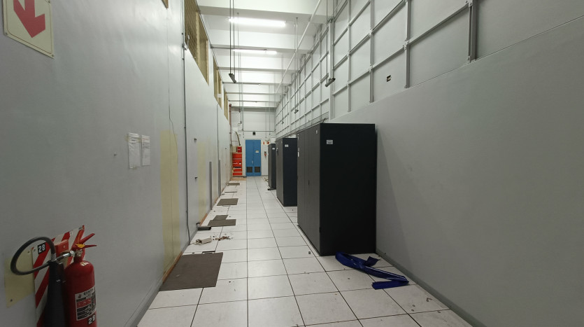 TELKOM PORTFOLIO: Commercial Building in Cape Town Property Images
