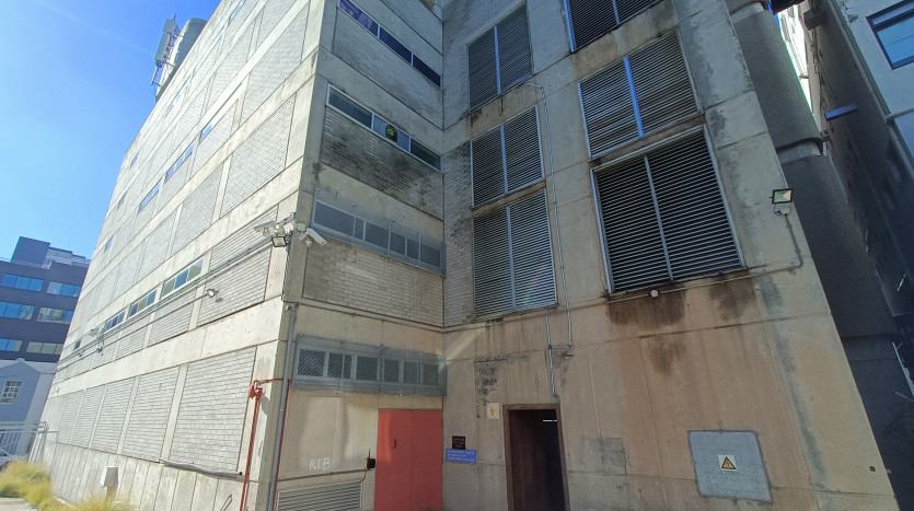 TELKOM PORTFOLIO: Commercial Building in Cape Town Property Images
