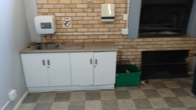 TELKOM PORTFOLIO: Versatile Commercial Opportunity Property Images