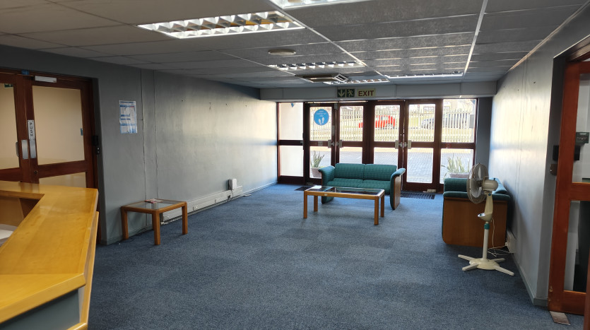 TELKOM PORTFOLIO: Versatile Commercial Opportunity Property Images
