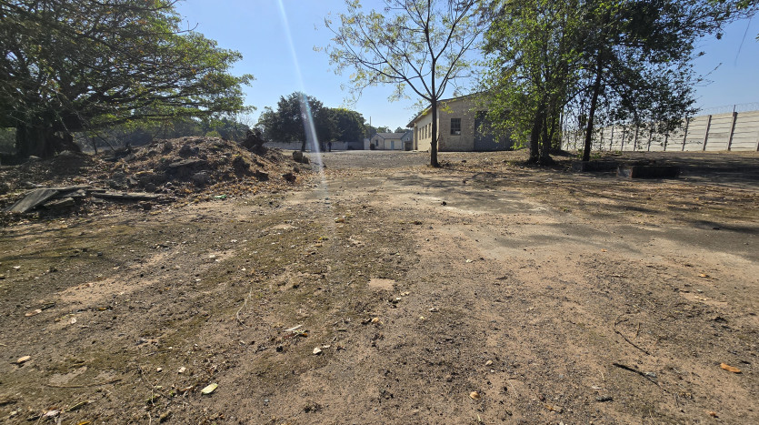 TELKOM PORTFOLIO: Massive Re-Development Property In New Germany Property Images