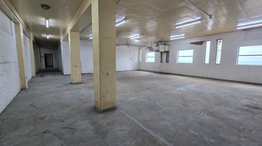 TELKOM PORTFOLIO: 8 Storey Commercial Block Within Durban’s Beachfront Precinct Property Images