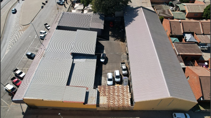 Commercial Building in Rustenburg Property Images