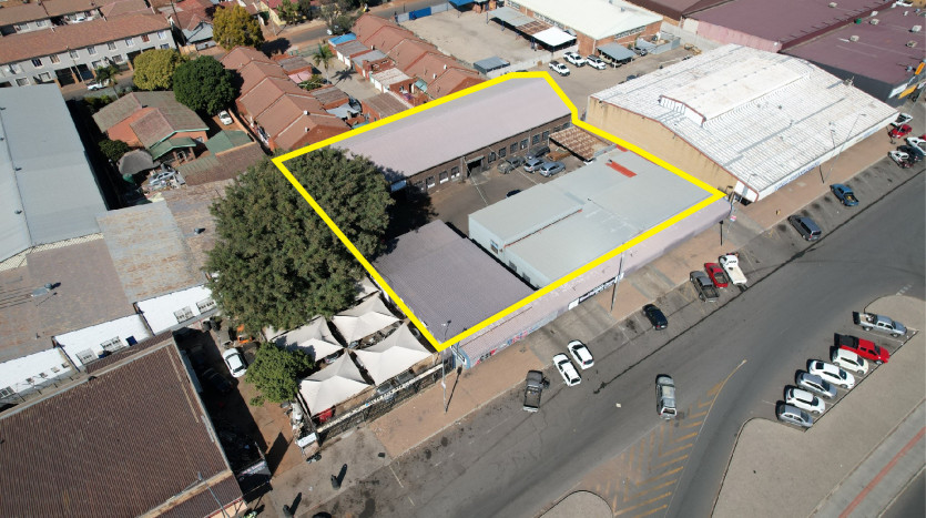 Commercial Building in Rustenburg Property Lead Image