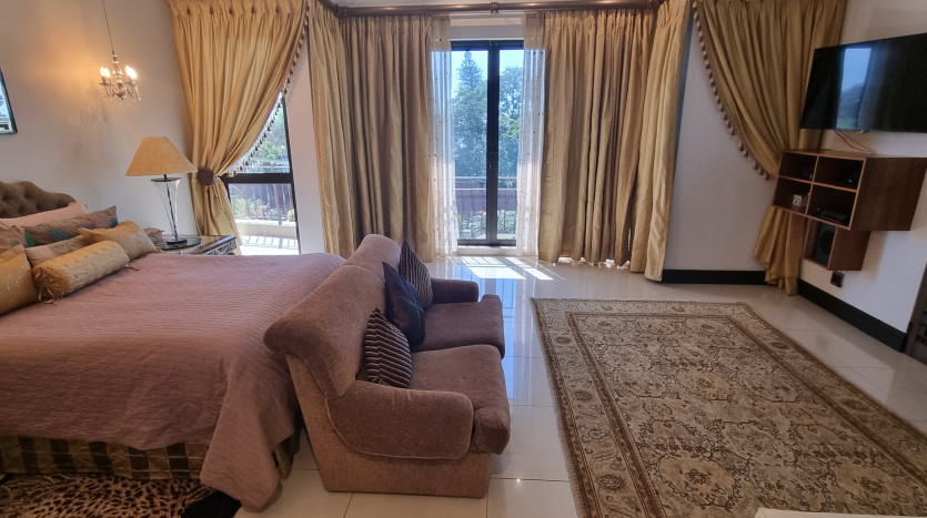 Executive & Secure Residential Unit In Durban North Property Images