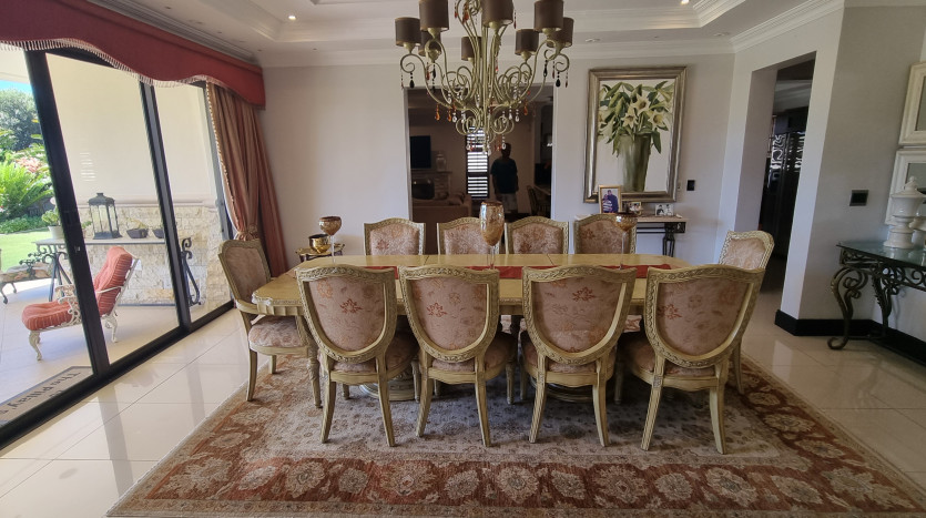 Executive & Secure Residential Unit In Durban North Property Images
