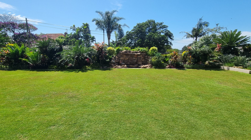 Executive & Secure Residential Unit In Durban North Property Images