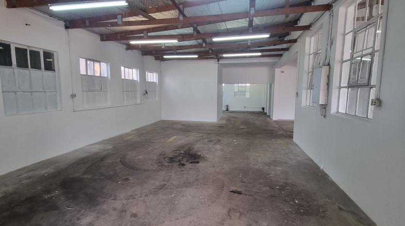 Strategic and Versatile Industrial Space In Howick, KZN Midlands Property Images