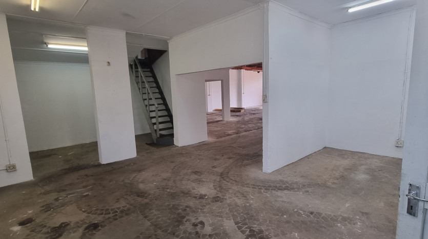 Strategic and Versatile Industrial Space In Howick, KZN Midlands Property Images