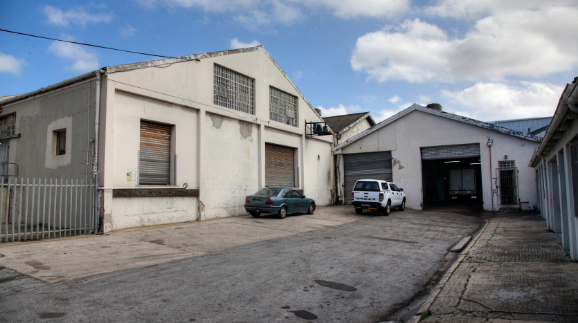 Well Located Warehouse Property Images