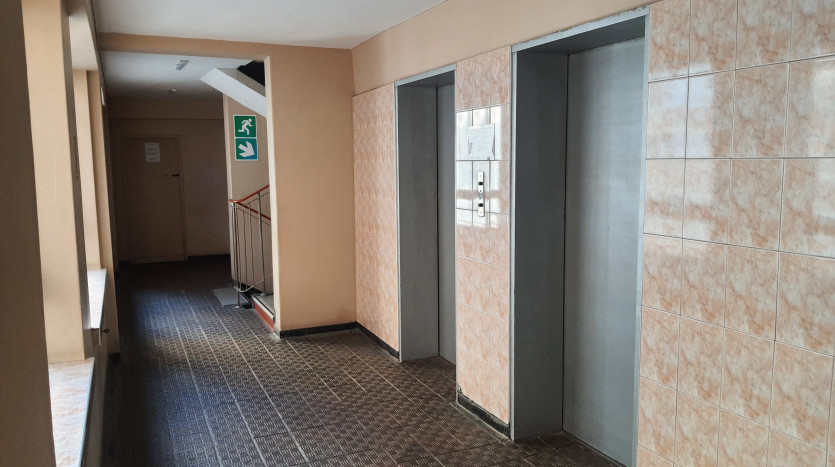 Durban Beachfront Apartment Auction Sale Property Images