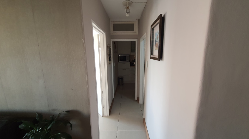 Beachfront Living Apartment on Auction Property Images