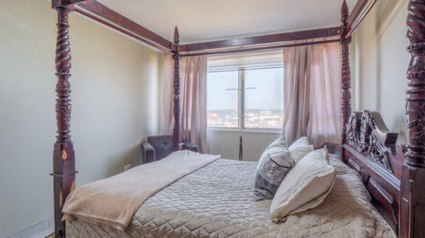 Harbour-View Apartment On Auction in Durban's Iconic John Ross House Property Images