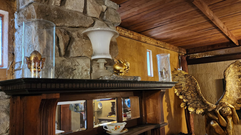 A Castle in Graskop Lowvelt, South Africa Property Images