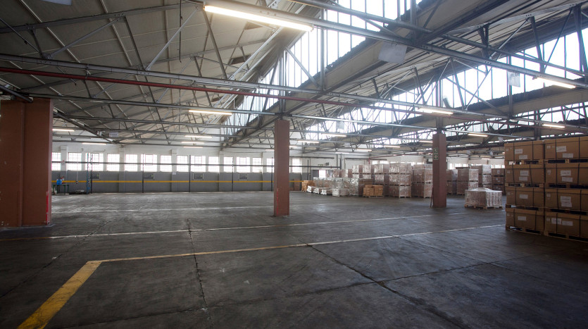 Commercial Industrial Facility Property Images