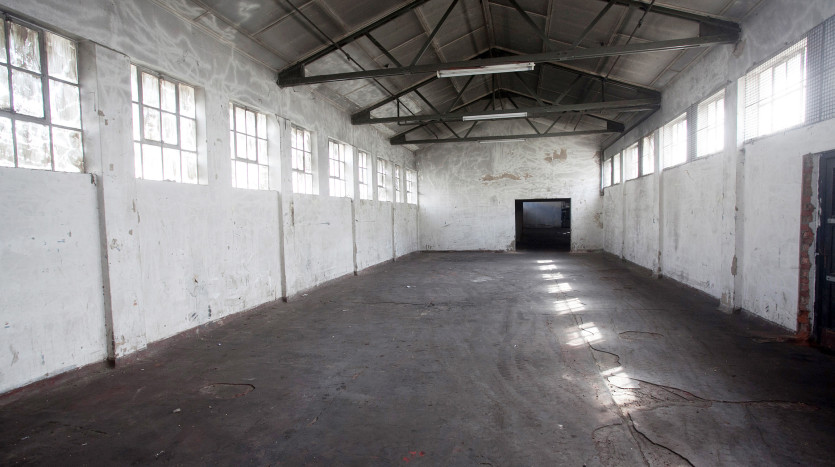 Commercial Industrial Facility Property Images