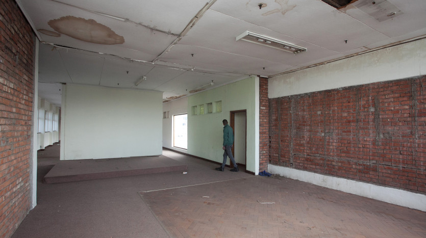 Commercial Industrial Facility Property Images
