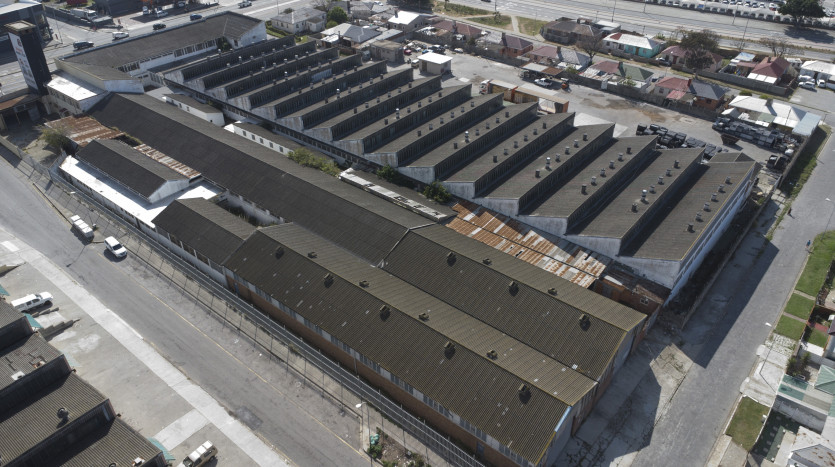 Commercial Industrial Facility Property Images