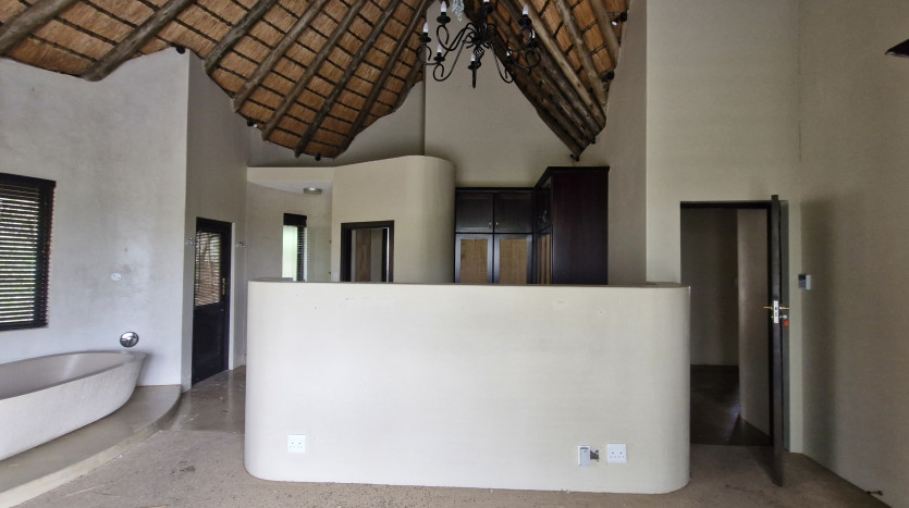 Family Home In Secure Estate Property Images