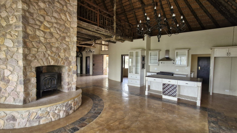 Family Home In Secure Estate Property Images