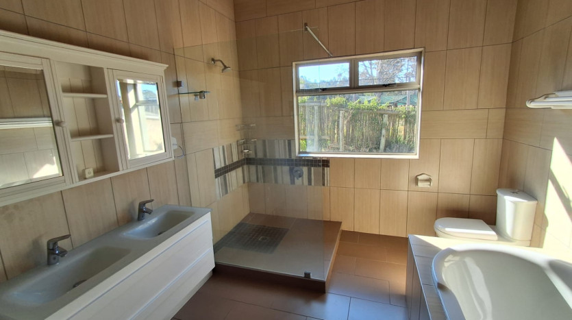 Lifestyle Property in Howick Development Zone Property Images