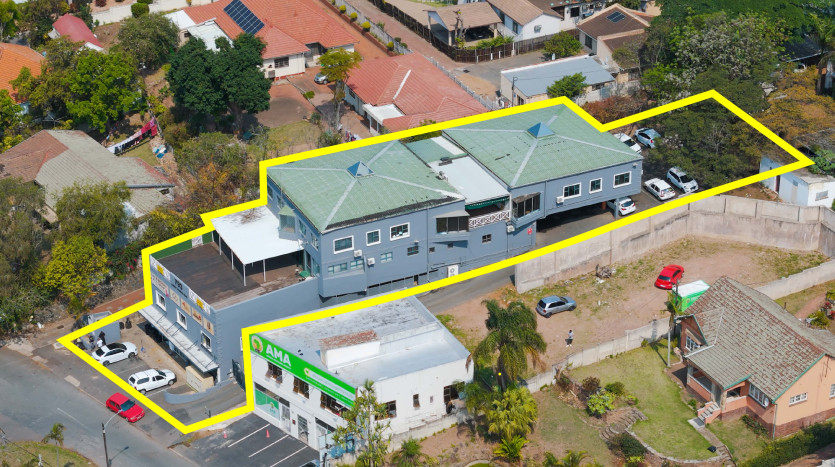Mixed Use Commercial Property In Sherwood Property Images