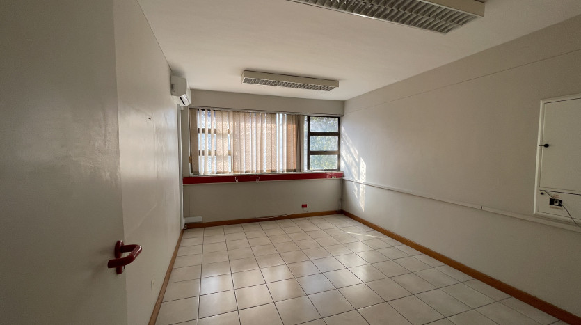 3 Storey Office Building In Westville Property Images