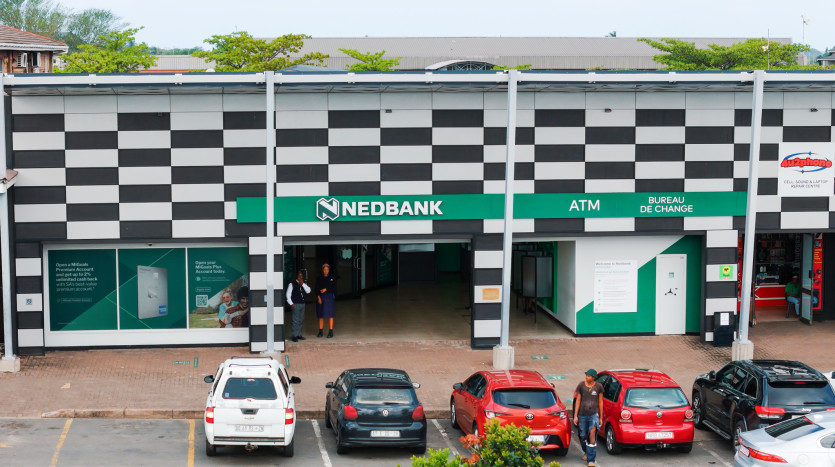 Prime Retail Centre With Corporate Tenants In Richards Bay CBD Property Images
