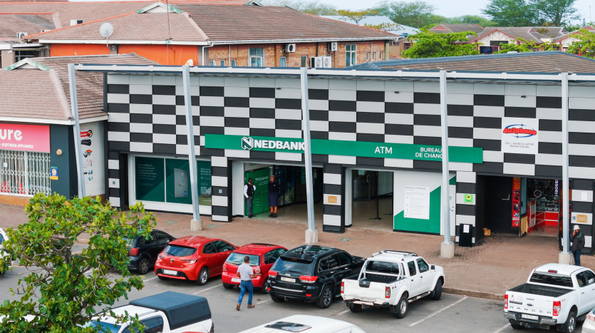 Prime Retail Centre With Corporate Tenants In Richards Bay CBD Property Images