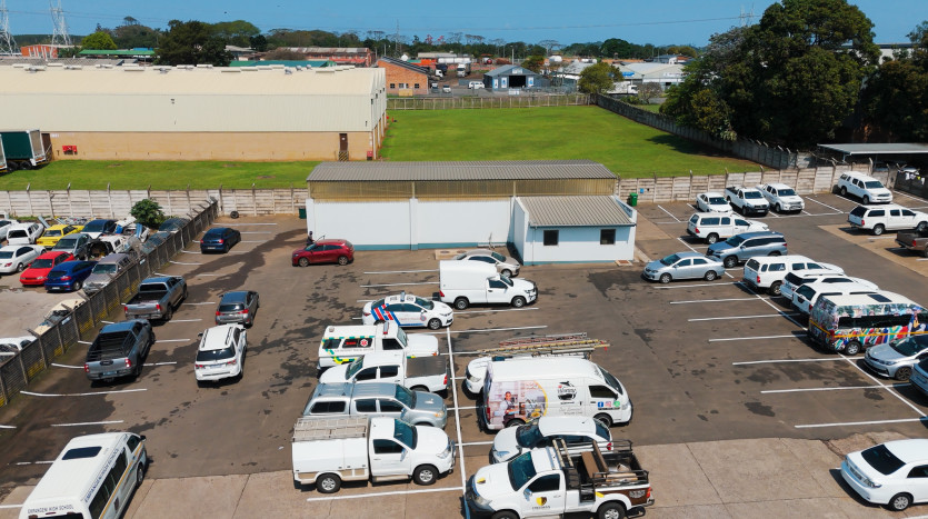 Triple Nett Lease With Blue Chip Tenant – Empangeni Motor And Truck Dealership Property Property Images