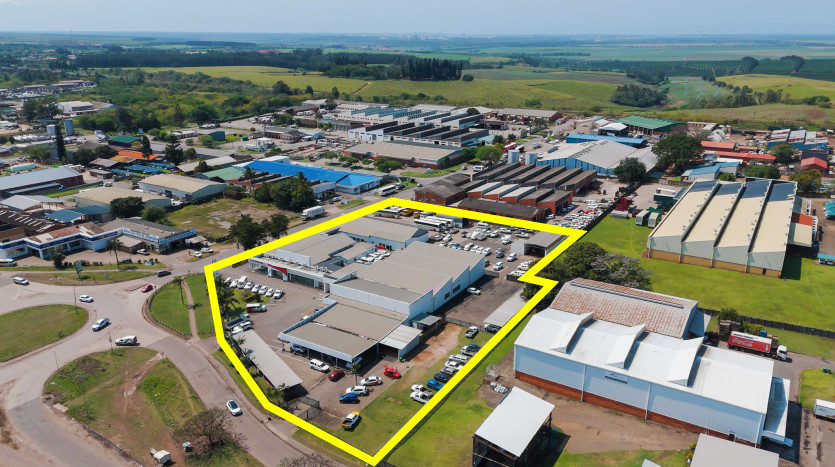 Triple Nett Lease With Blue Chip Tenant – Empangeni Motor And Truck Dealership Property Property Images